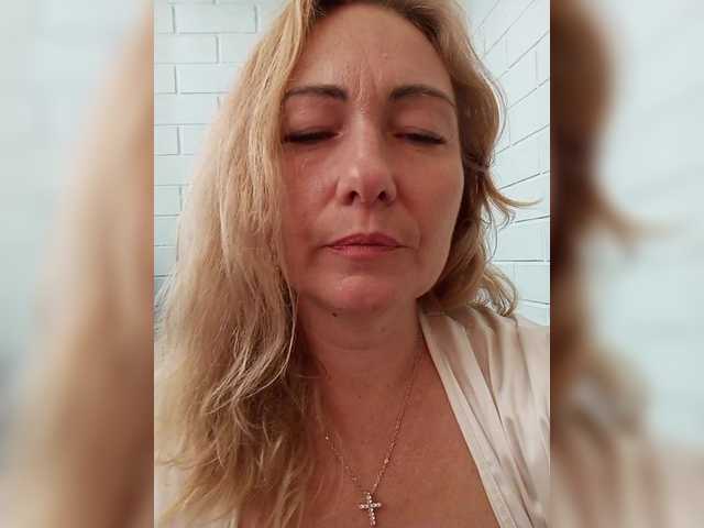 -Amelia---
