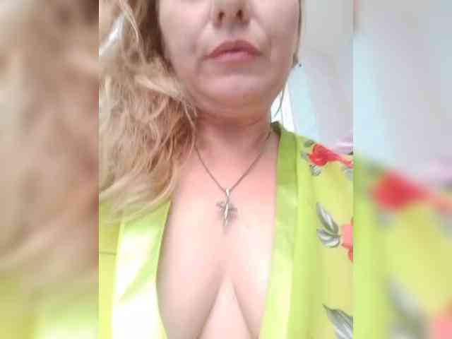 -Amelia--- webcam