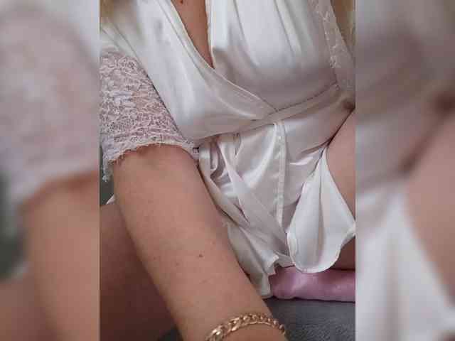 -Amelia--- webcam