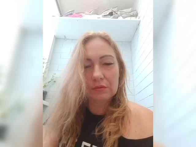 -Amelia--- webcam