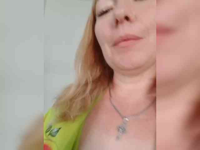 -Amelia--- webcam