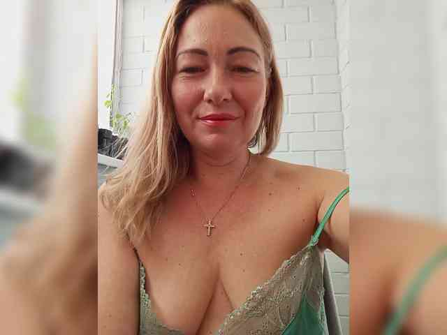 -Amelia--- webcam