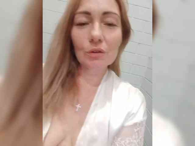 -Amelia--- webcam