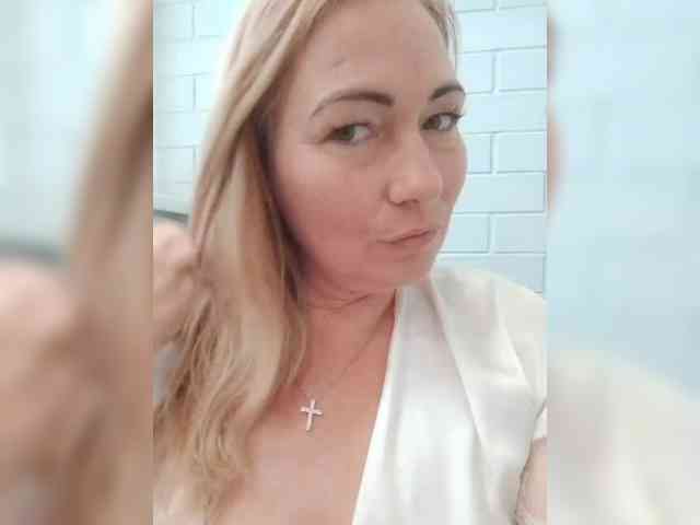 -Amelia--- webcam