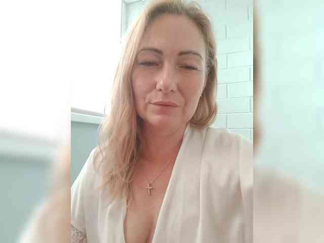 -Amelia--- webcam