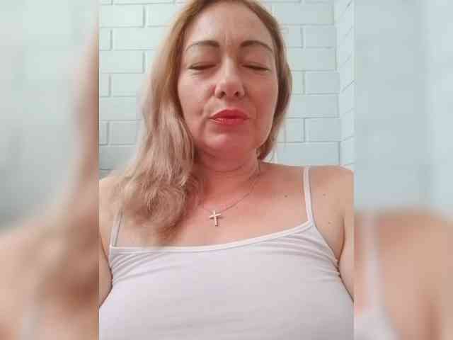 -Amelia--- webcam