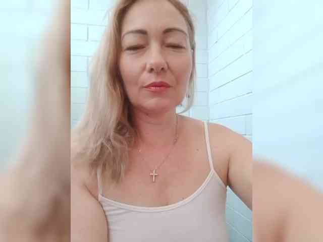 -Amelia--- webcam