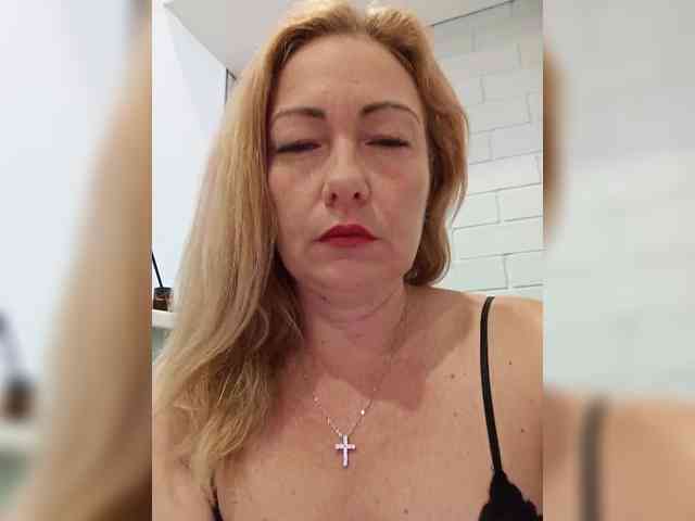 -Amelia--- webcam