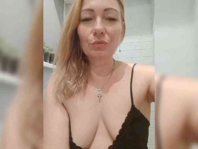-Amelia--- webcam