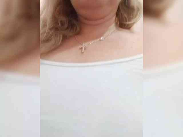 -Amelia--- webcam