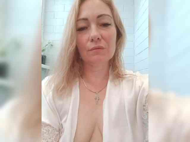 -Amelia--- webcam