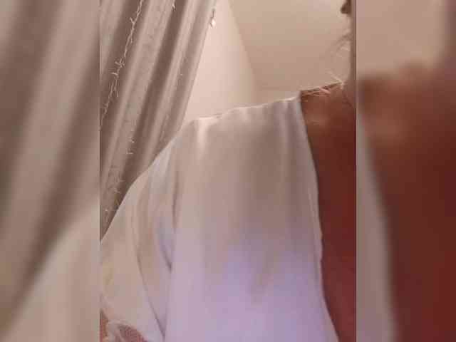 -Amelia--- webcam
