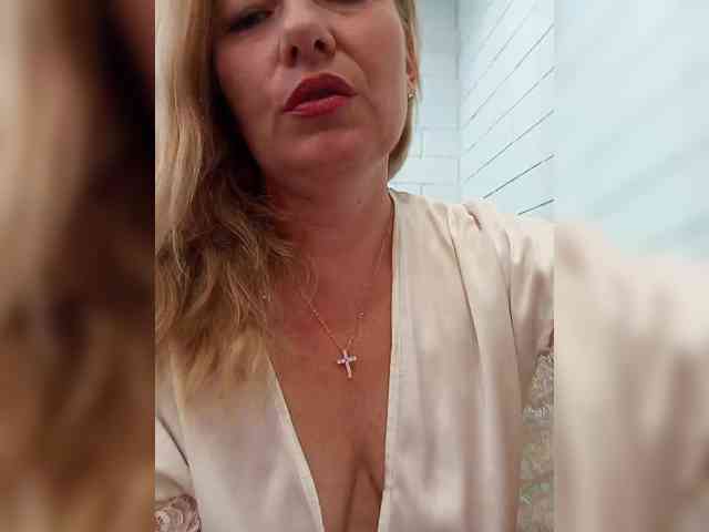 -Amelia--- webcam