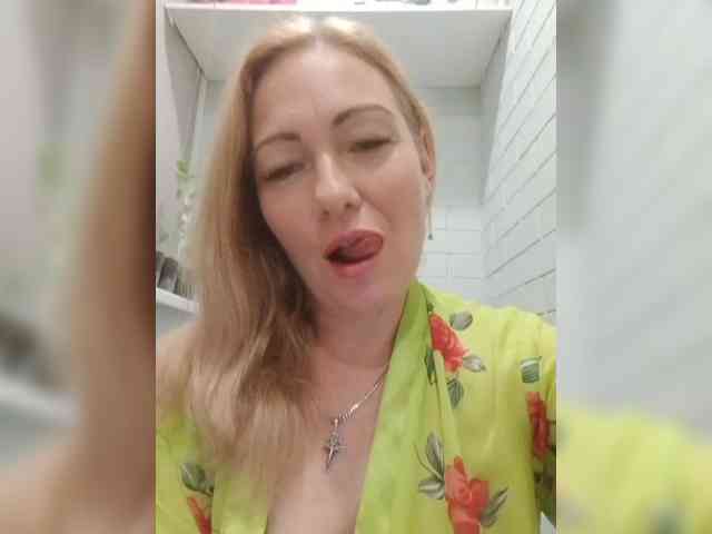 -Amelia--- webcam