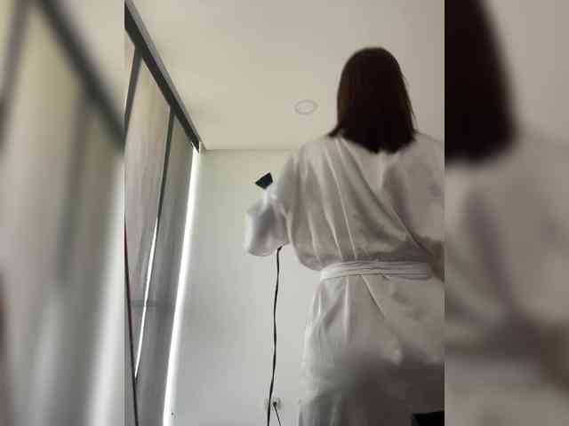 web cam show ValeryCarter