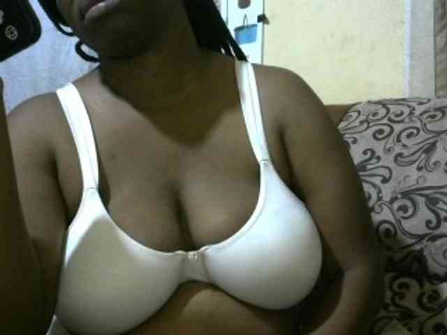 Lindsey-cute9 Live Webcam on BongaCams Lindsey-cute9 Live Webcam on BongaCams