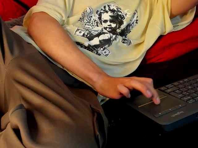 Raaveen21 Live Webcam on BongaCams