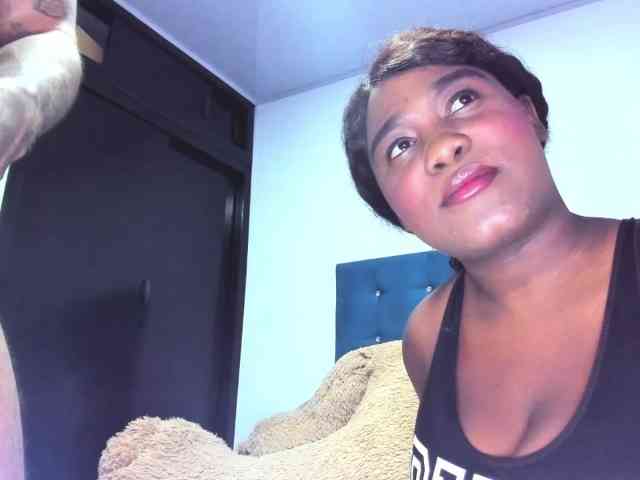 DamonyAlessia webcam