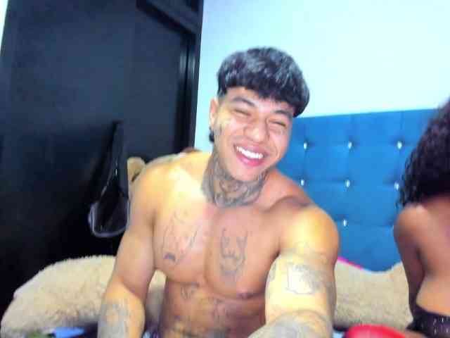 DamonyAlessia DamonyAlessia