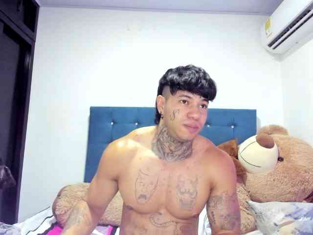 DamonyAlessia webcam