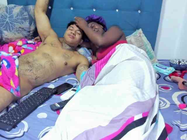 DamonyAlessia webcam