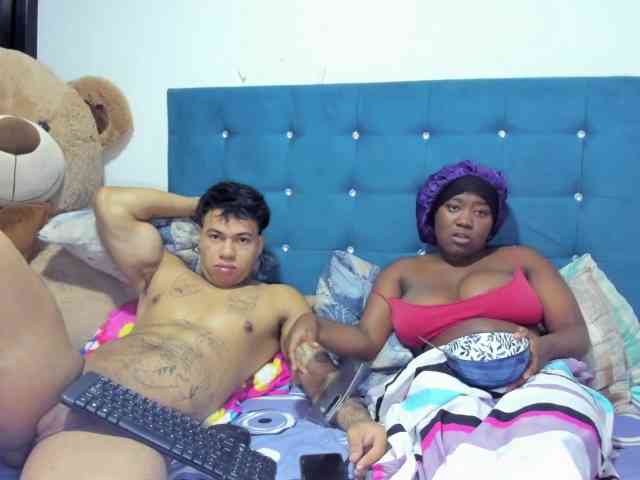 DamonyAlessia webcam