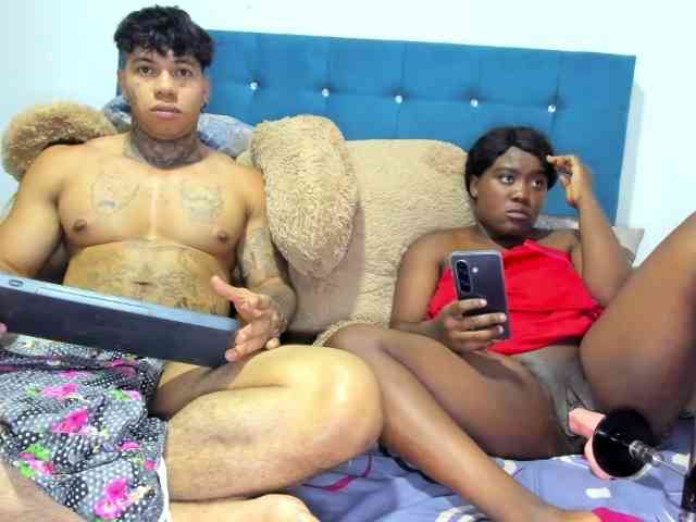 DamonyAlessia webcam