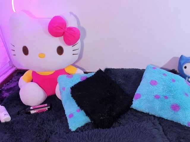 Belacurvyx's BongaCams show and profile