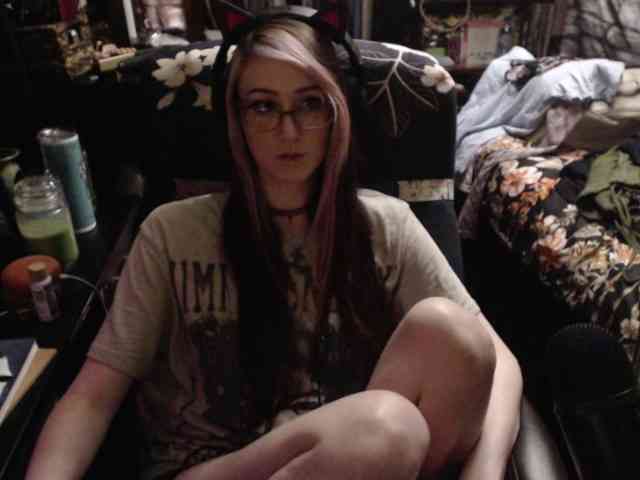 pussyxpaladin webcam