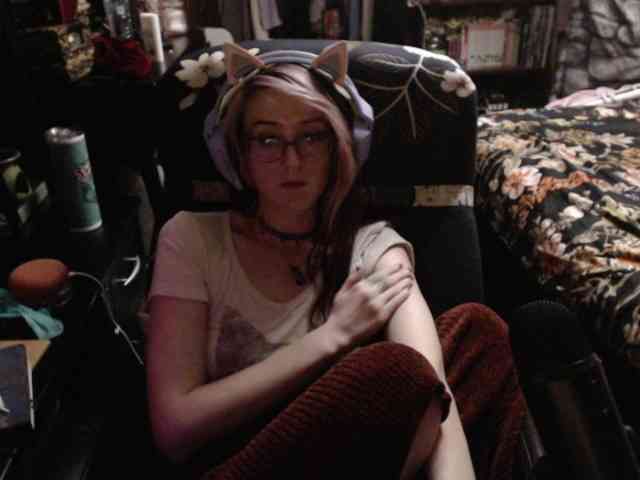 pussyxpaladin webcam