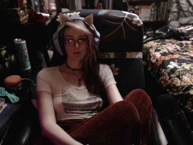 pussyxpaladin webcam