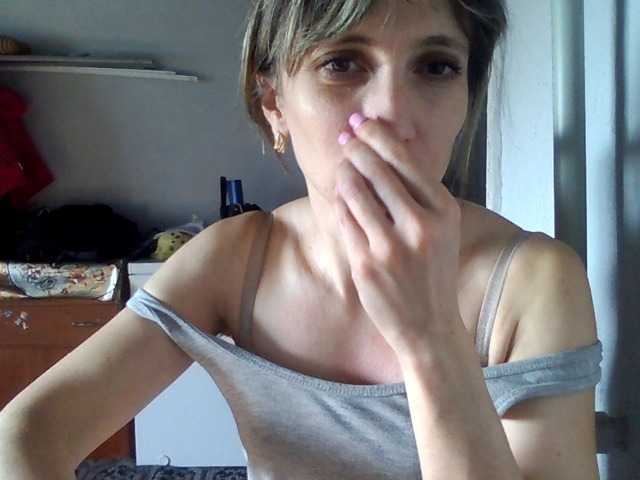 BabyLove4432's BongaCams show and profile