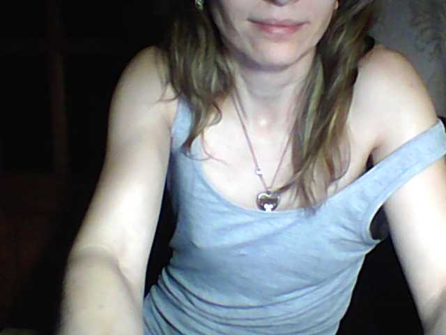 BabyLove4432's BongaCams show and profile