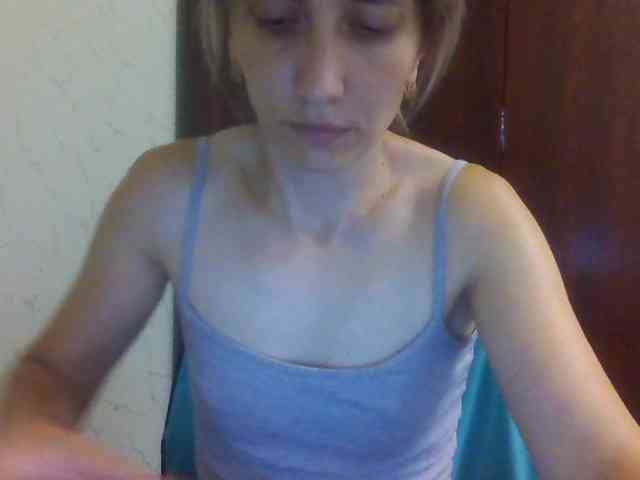 BabyLove4432 webcam