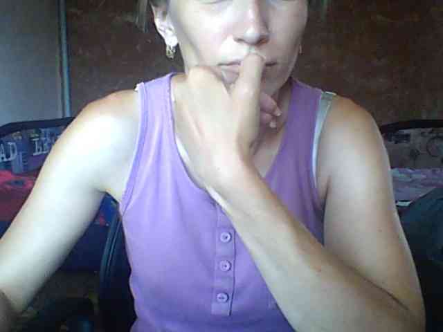 BabyLove4432 webcam