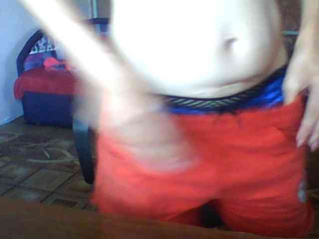 BabyLove4432 webcam