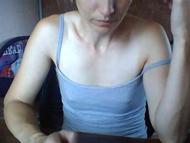 BabyLove4432 webcam