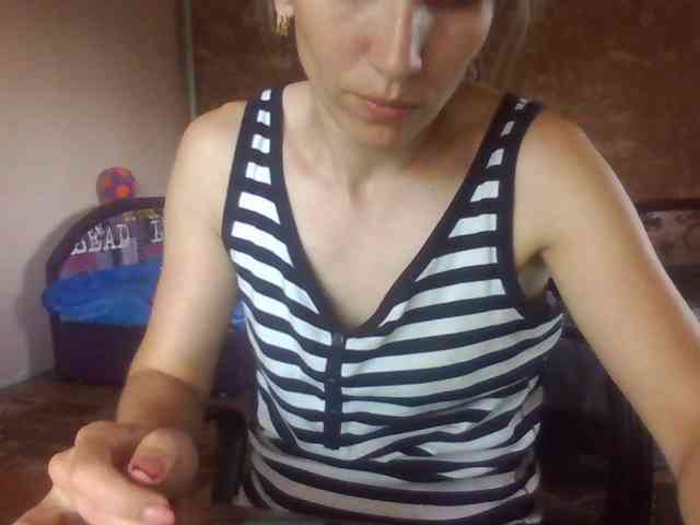 BabyLove4432 webcam