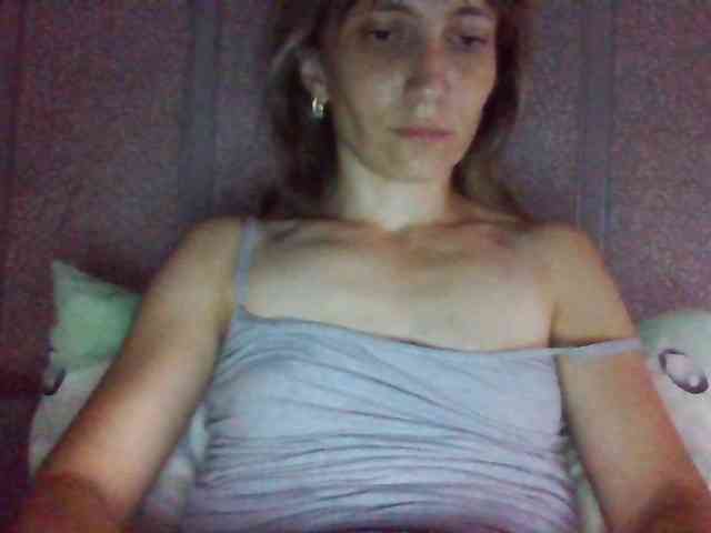 BabyLove4432 webcam