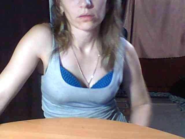 BabyLove4432 webcam