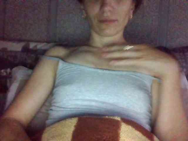 BabyLove4432 webcam