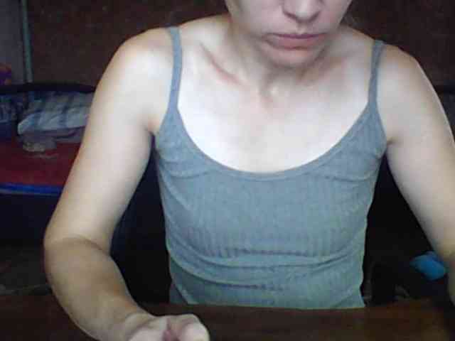 BabyLove4432 webcam