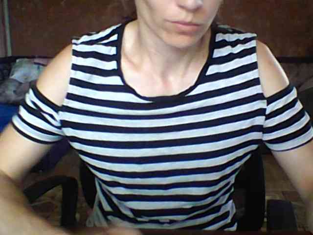 BabyLove4432 webcam