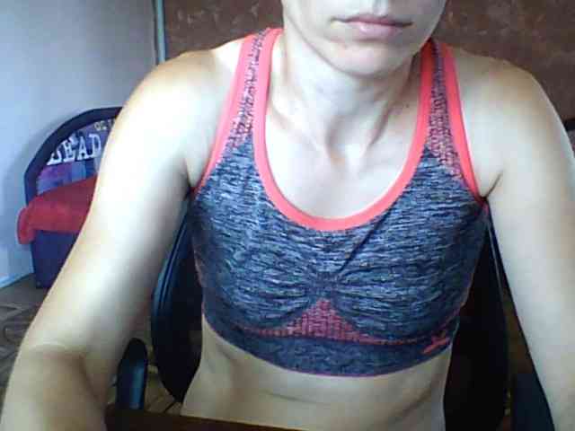 BabyLove4432 webcam