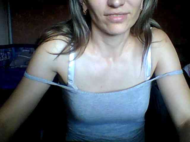 BabyLove4432 webcam