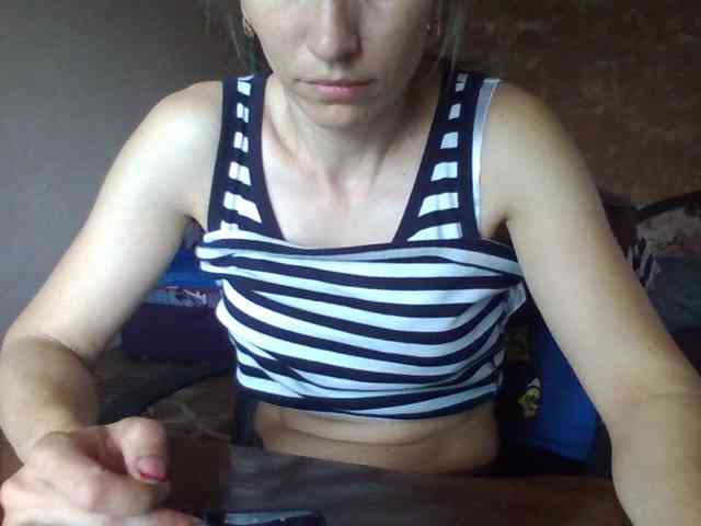 BabyLove4432 webcam