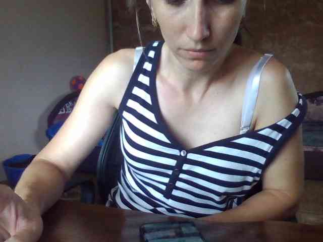 BabyLove4432 webcam