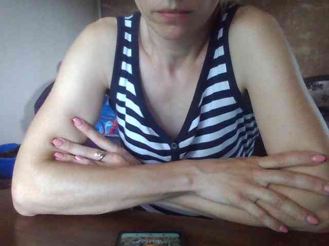 BabyLove4432 webcam