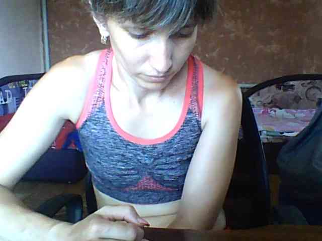 BabyLove4432 webcam
