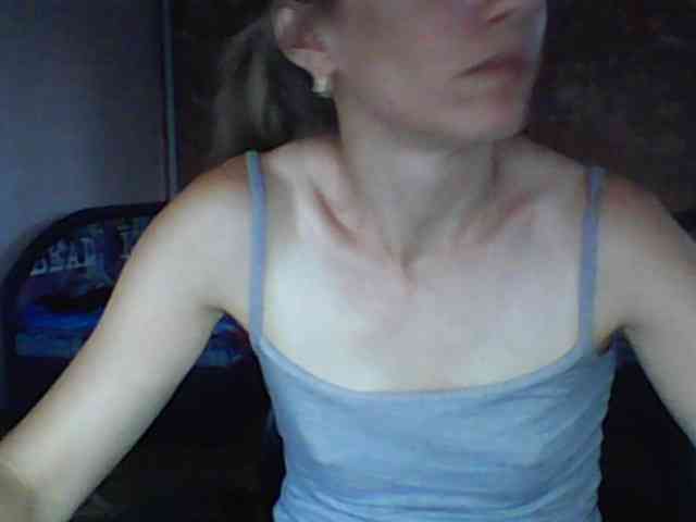 BabyLove4432 webcam